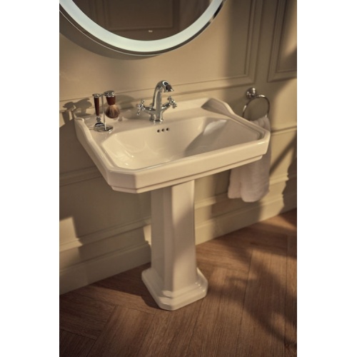Vasque de lavabo rétro CARMEN 65cm Blanc brillant - 1 trou ROCA_Carmen_PepAvila_1058_TF_Web_CloseUp