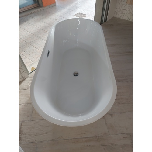 Baignoire îlot GOHA ovale GOHA