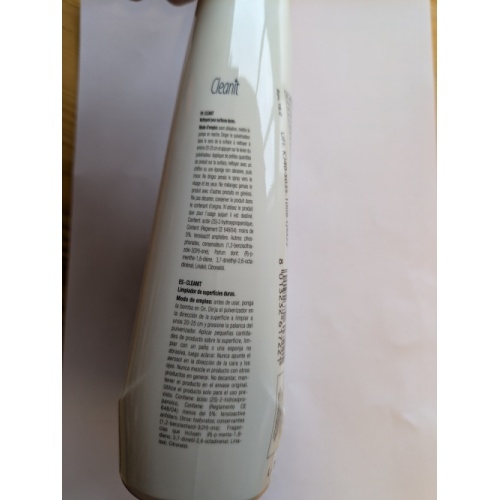 Kit de nettoyage pour salle de bain CLEANIT Novellini PXL_20260820_064505098