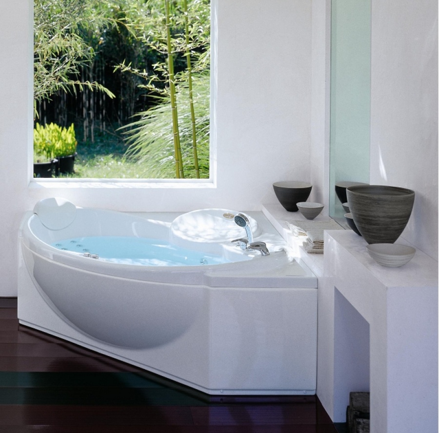 Baignoire-balnéo-d'angle-CELTIA-150x150-avec-robinetterie-...